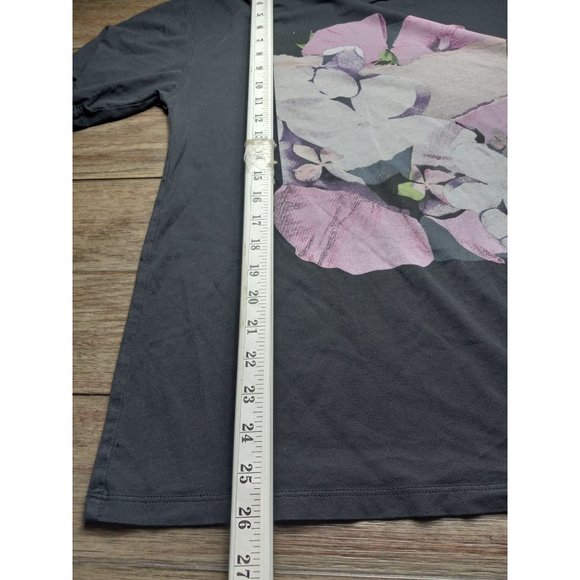 H&M Helena Christensen size Small t-shirt - Picture 6 of 7